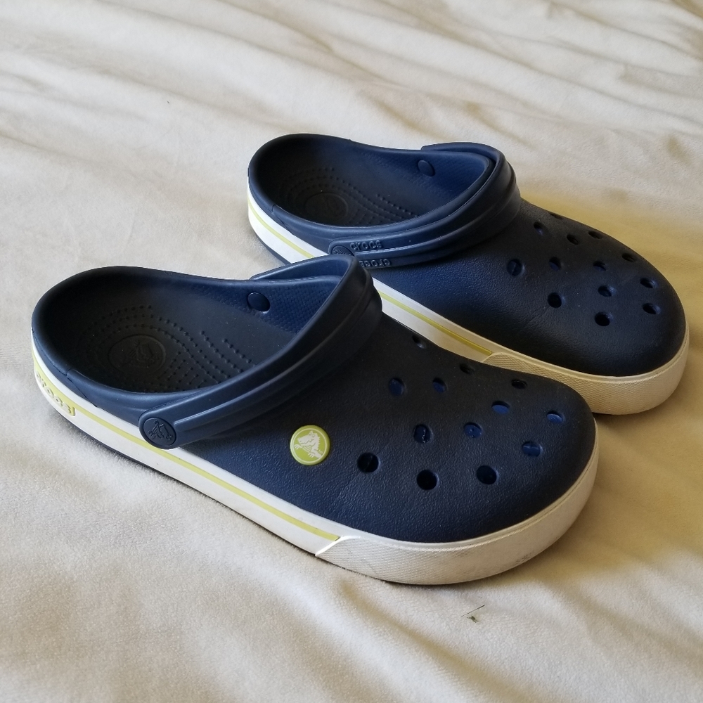 Crocs - Picture 7 of 9